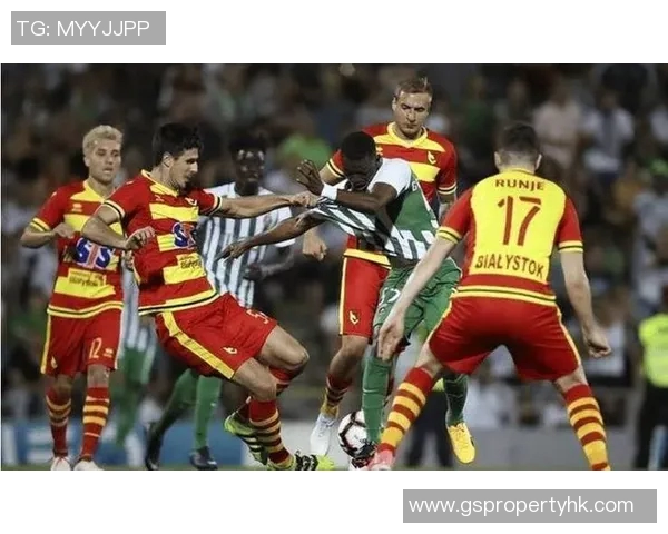 弗赖堡主场失利德甲保级艰难局面持续恶化